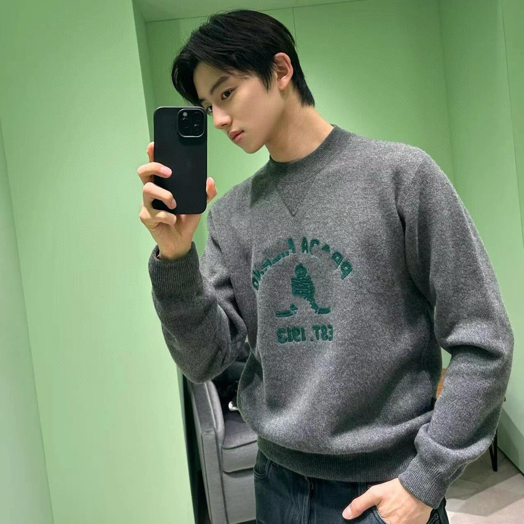 MW4L PRAD* 2025New Autumn and Winter Towel Embroidery LOGO Pullover knit sweaters for men and women
