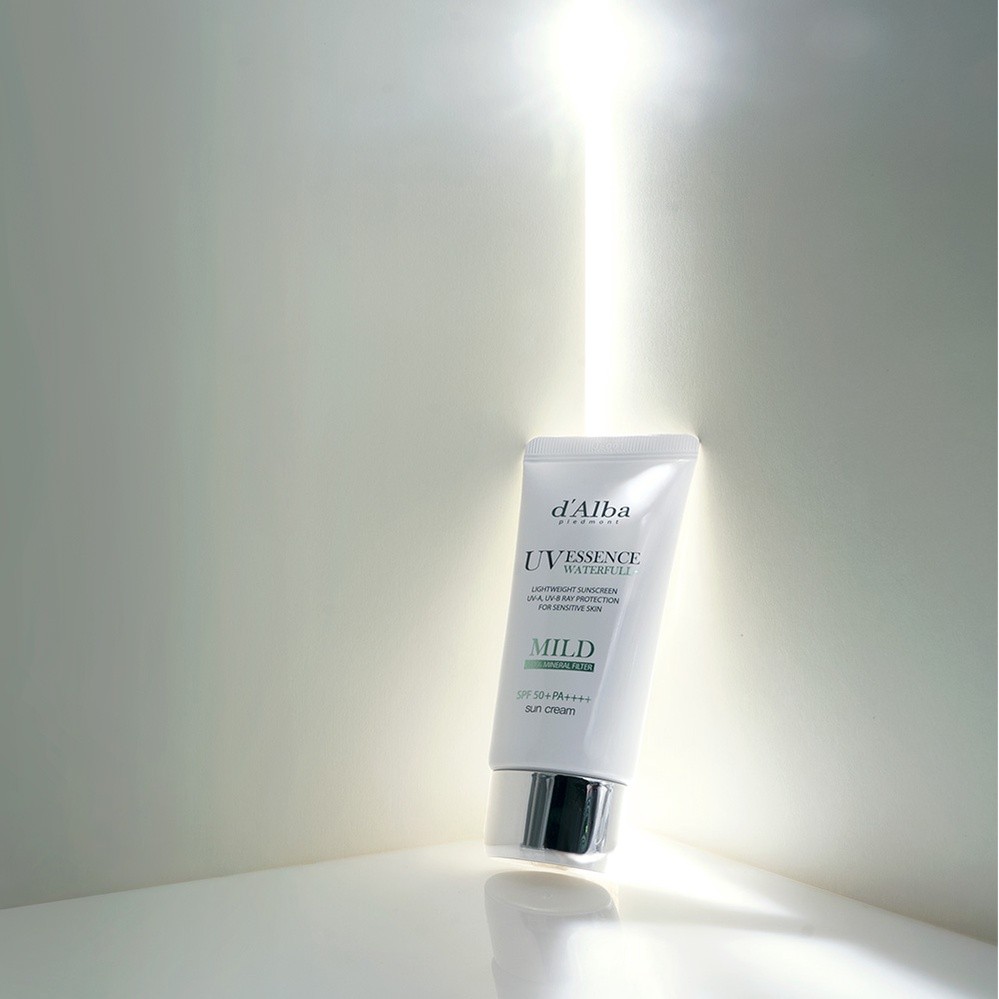 d’Alba UV Essence Waterfull+ Mild Sun Cream SPF 50+ PA++++  กันแดดหน้า 50ml ราคา ถูกที่สุด ดีลบีเคเค แกลเลอรีภาพที่ 5