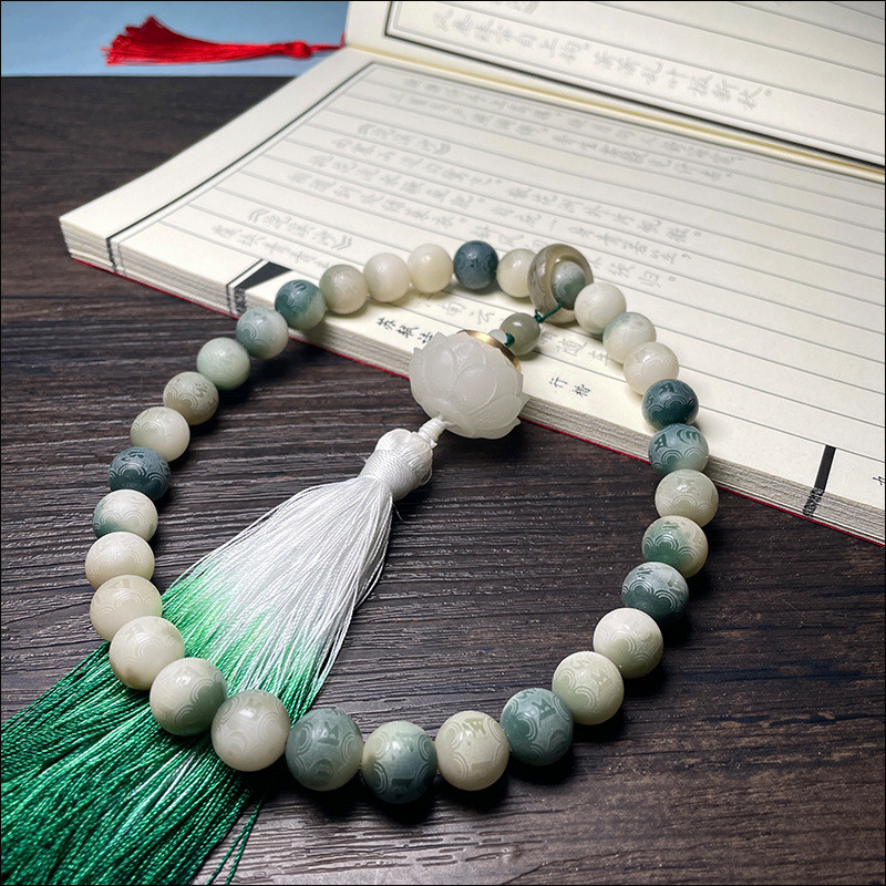 สร้อยข้อมือหยกขาวแกะสลักมือ ตกแต่งลายดอกไม้และตัวอักษร พร้อมพู่ส่องสว่างสำหรับผู้ชายและผู้หญิง ราคา ถูกที่สุด ดีลบีเคเค แกลเลอรีภาพที่ 9