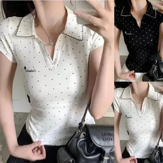 เสื้อยืดแขนสั้นคอโปโลสีขาวลายจุดสไตล์เรโทรอเมริกัน ทรงเข้ารูป สำหรับผู้หญิง