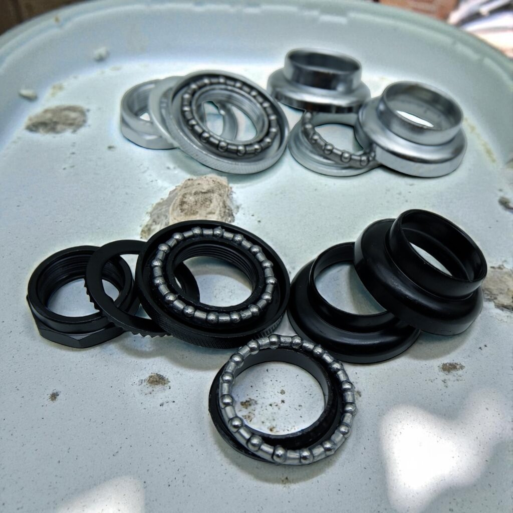 HEADSET 1 นิ้ว ชุดถ้วยคอสำหรับจักรยานแม่บ้านทั่วไป แถมลูกปืนครบชุด