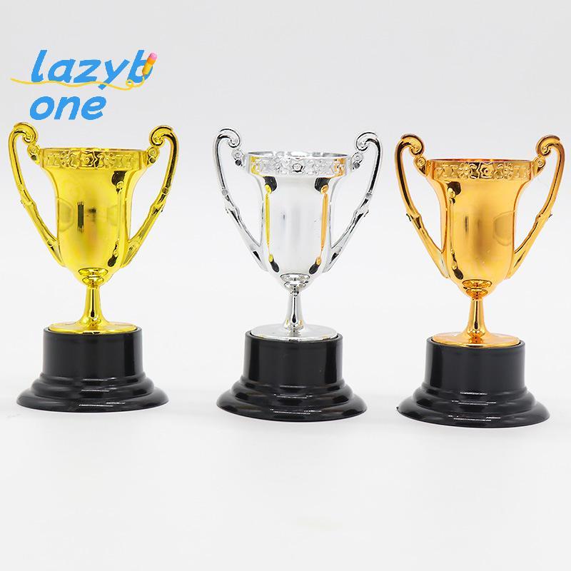 LZ-t] 3PCS นักเรียนกีฬาการแข่งขันรางวัล Trophy Gold ถ้วยพลาสติก Mini เด็กรางวัลของเล่นฐานของขวัญวันหยุด Party เกม [ใหม่]