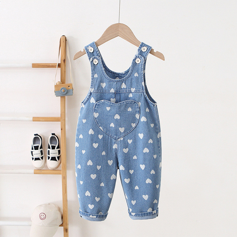 童装2025新款儿童背带裤韩版女童小童爱心印花连体牛仔背带裤3-23Children's Cloth 2025 New Model Korean Style Girls' Overalls with 