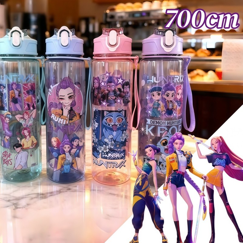ZOEY RUMI MIRA แก้วพลาสติกพร้อมหลอดดูด 700 มล. กล่องของขวัญลายอนิเมะน่ารัก ขวดน้ำพร้อมหลอดดูด
