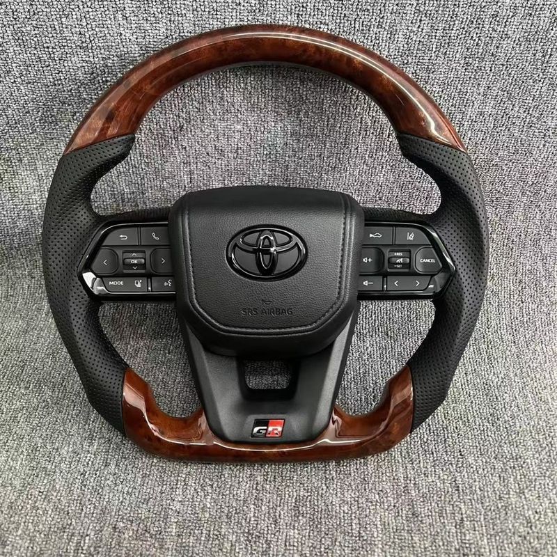 Toyota/Lexus GR Mahogany พวงมาลัยปุ่มมัลติฟังก์ชั่นการเจาะจริง 
 การติดตั้งแบบไม่มีชํารุดทั้งชุด lc3