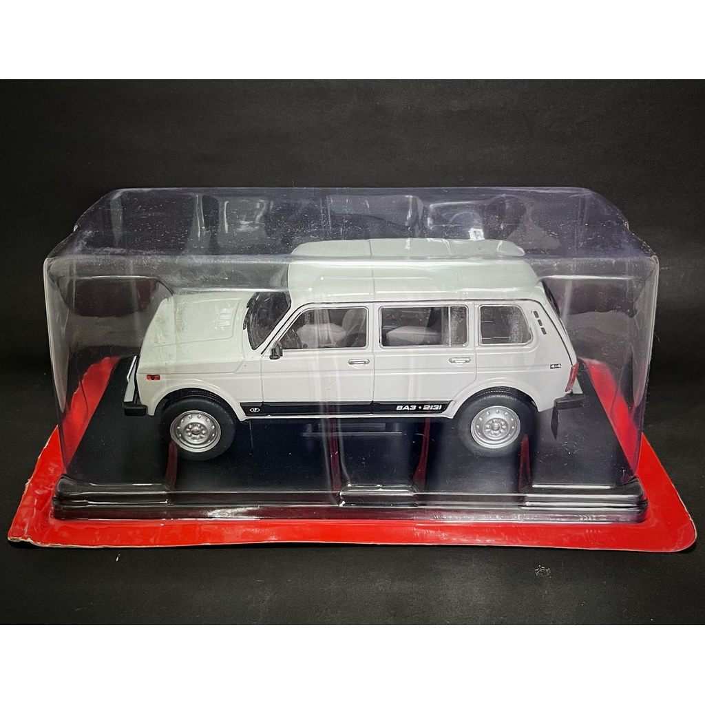 [สต๊อกพร้อม] 1/24 IXO Lada Niva Vaz-2131 BA3-21131 Lada Nivaz 2131 Four-Door Version Ladaniva Brand 