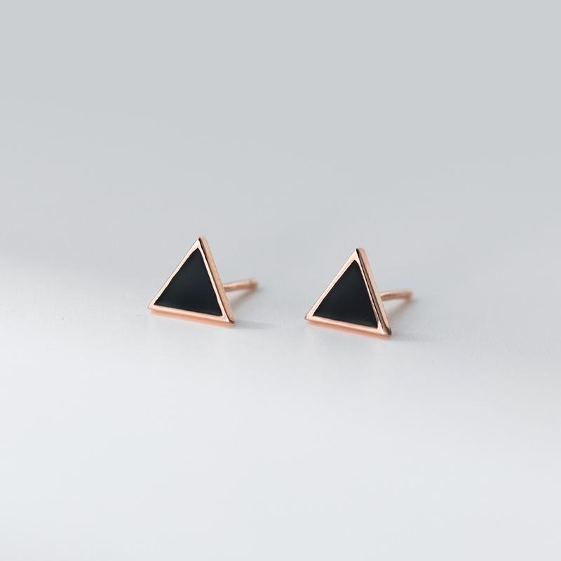 Apex Earrings ต่างหูเงินแท้ S925 [MERCELO]