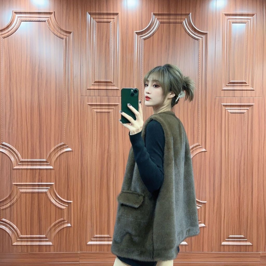 2026 แฟชั่น 2026 อารมณ์สไตล์ใหม่ Omink Faux Fur ที่ไม่ซ้ํากัน v คอคอมโพสิต One Casual Slimmer ดู Inf