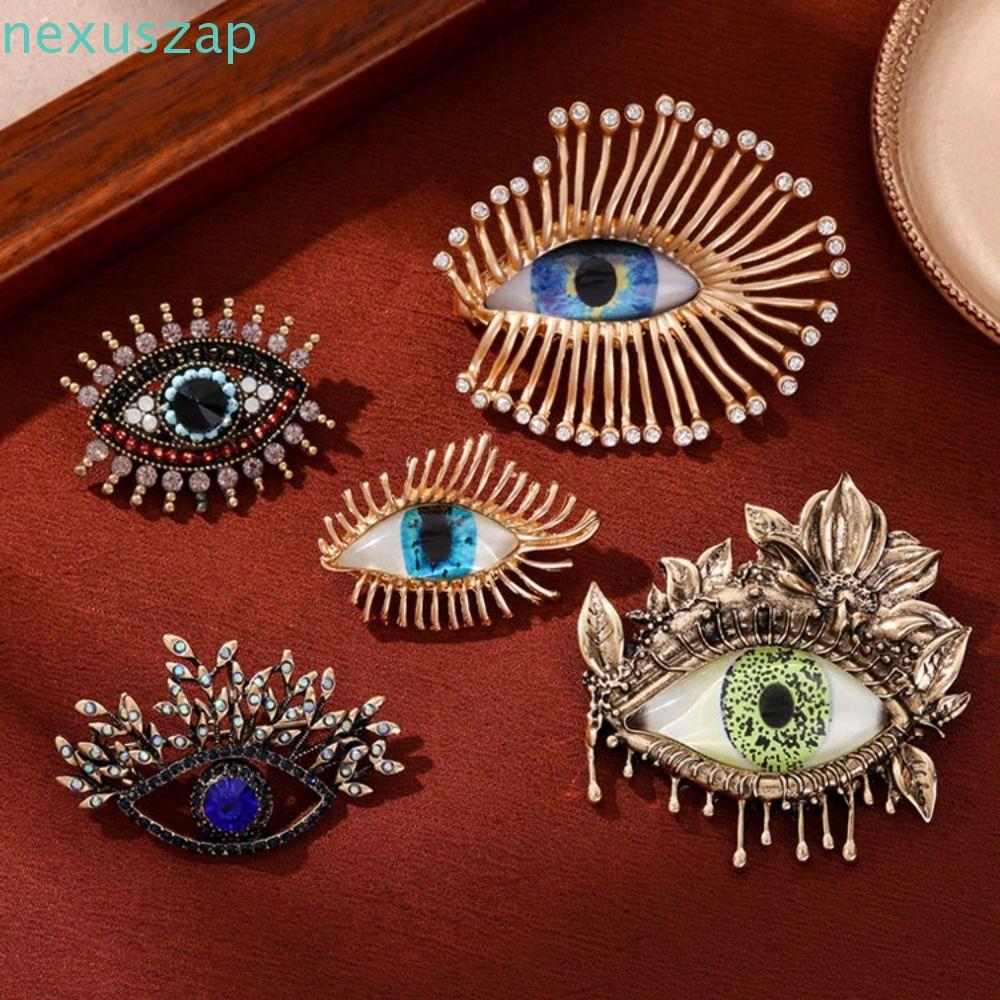 NEXUSZAP Devil Eye เข็มกลัด Pin, ตกแต่งคริสตัลจี้ Luxury Badge Pin, Mini Vintage Hollow Out Rhinesto