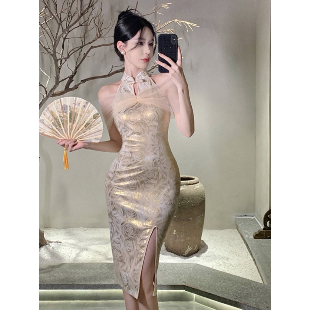 sexy outfits ชุดกี่เพ้า sexy ชุดกี่เพ้าทรงเข้ารูปเย็บตาข่ายแบบคล้องคอ