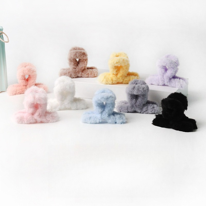 MAUROPOLI เกาหลี Simple Plush คว้าคลิป Dopamine All-Match ฤดูใบไม้ร่วงฤดูหนาวด้านหลังหัวกิ๊บหญิง High-End Shark คลิป