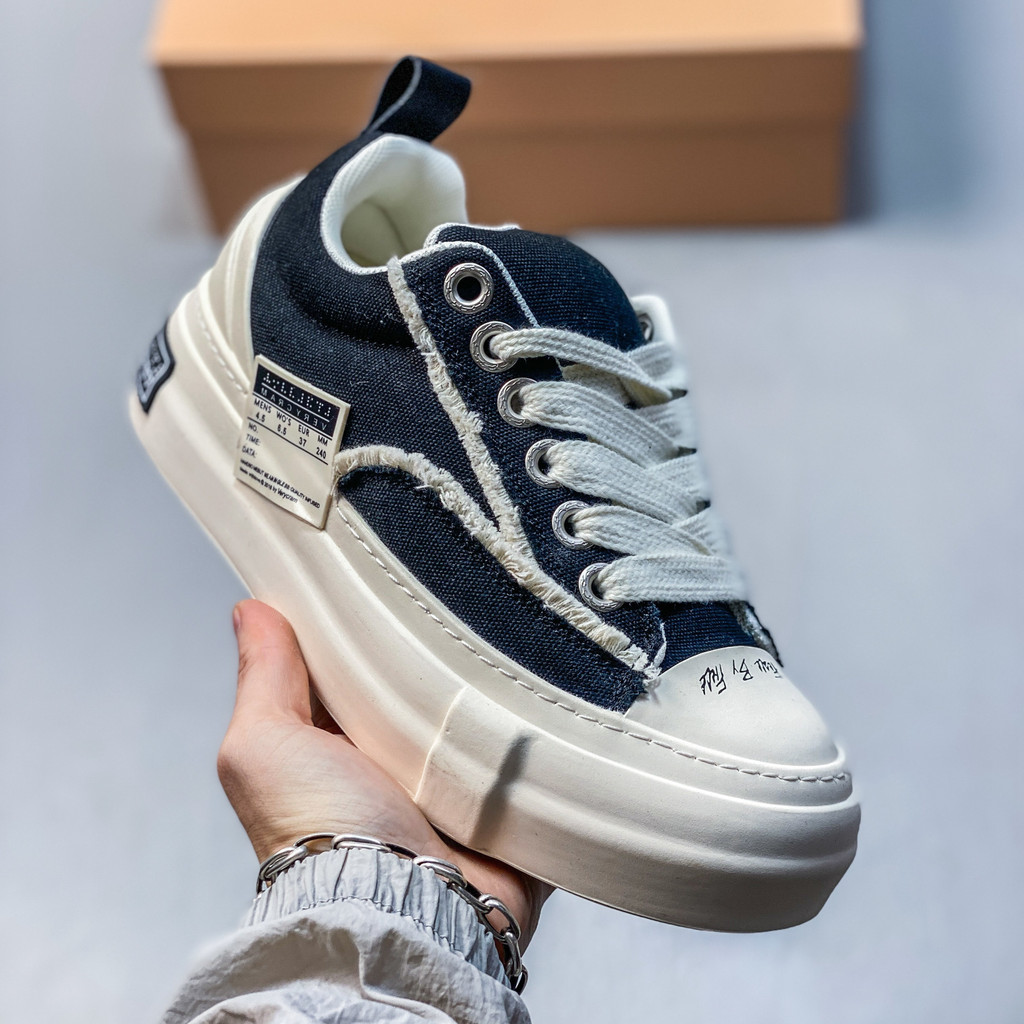 รองเท้าลำลอง X xVESSEL Pearl Nougat สำหรับทั้งผู้ชายและผู้หญิง สไตล์ใหม่จากแบรนด์ยอดนิยม