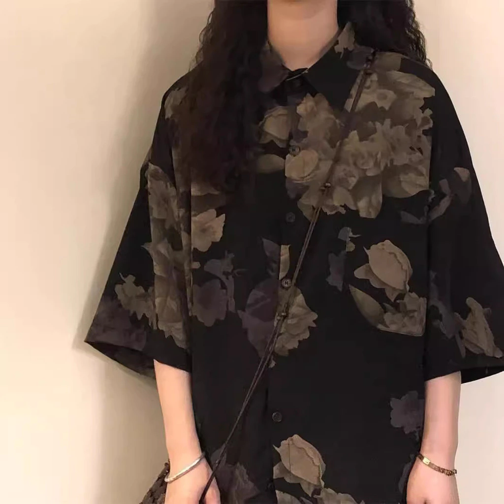 เสื้อลายดอก แขนสั้น คอปกตั้ง สไตล์ฮาวาย สำหรับผู้หญิง thumbnail 5