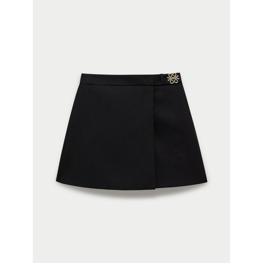 [Pomelo] กางเกงกระโปรงสั้นเอวสูงแต่งหัวเข็มขัดทอง / High Waist Wrap Front Mini Skort