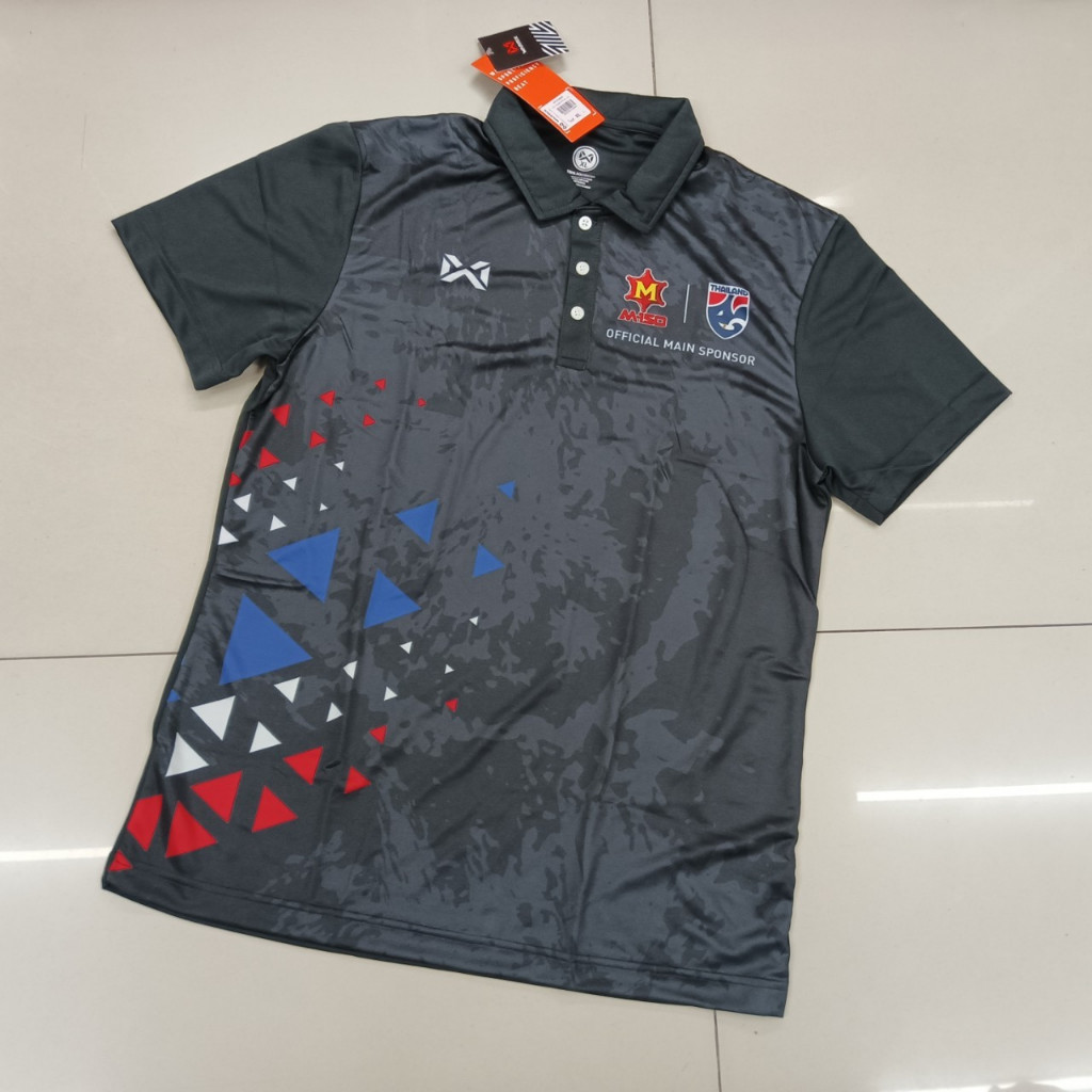 เสื้อโปโล M150 x ช้างศึก ทีมชาติไทย ลายธงชาติ