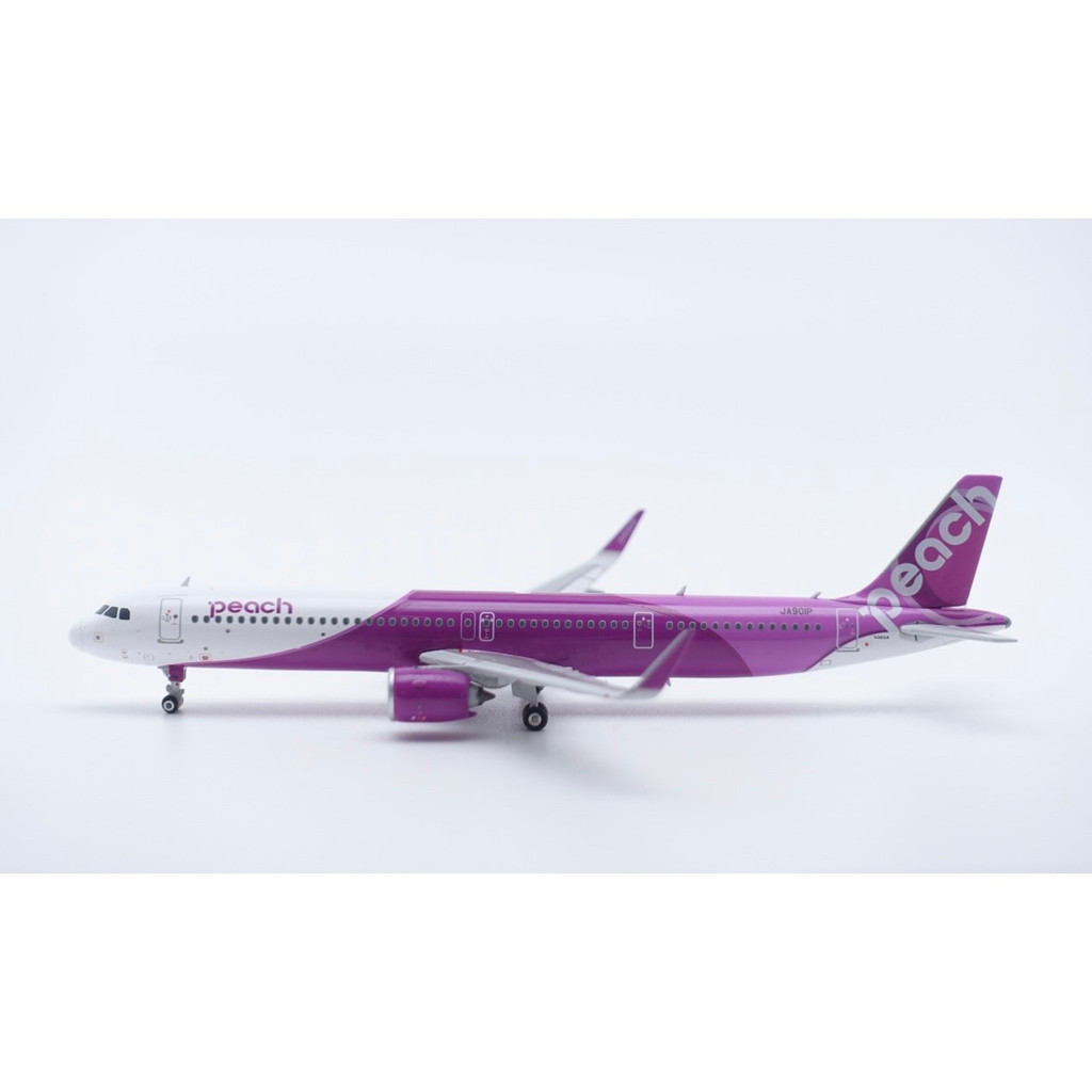 Phoenix 04431 1: 400 Phoenix Airlines รุ่น A321neo JA901P