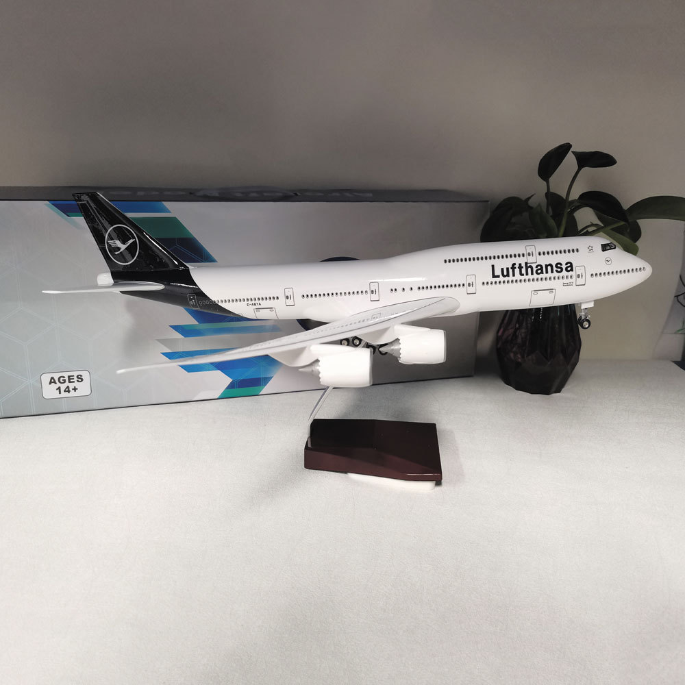สไตล์ใหม่ Hansa B747-8 โบอิ้ง B747-8 New Hansa Scale 1: 150 B747-8 Lufthansa