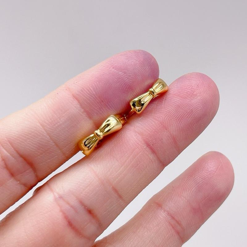 B83 - น่ารัก, SIMPLE, DELICATE GOLD BOW EARRINGS สําหรับผู้หญิง