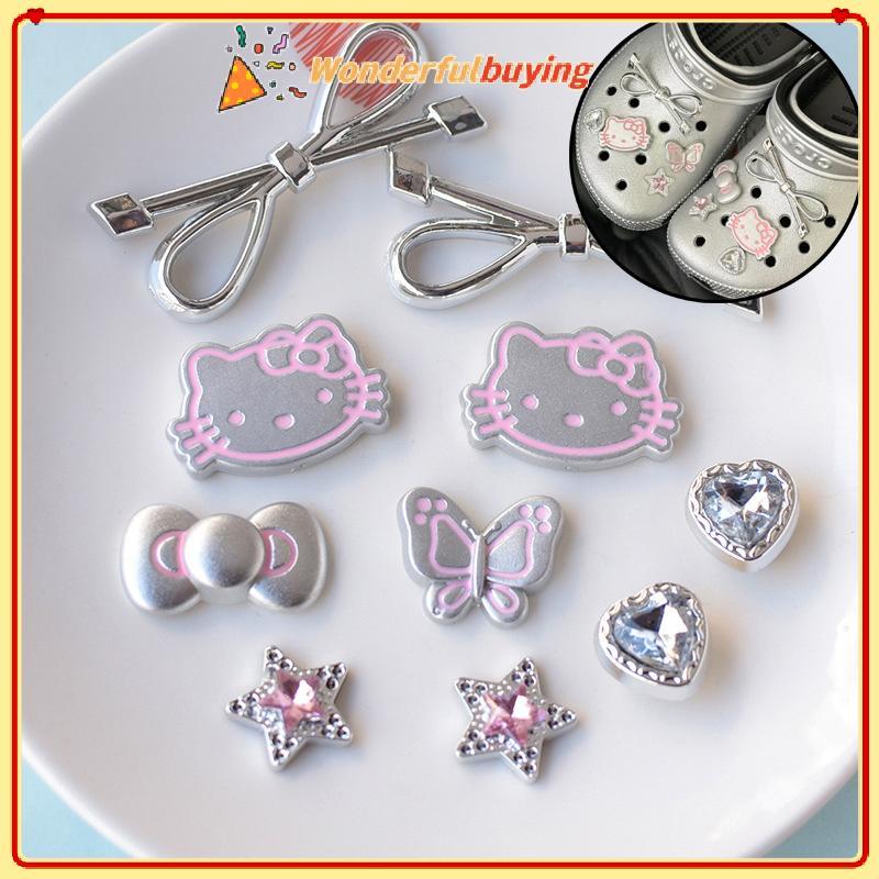 ชุดตกแต่งรองเท้า Silvery Hello Kitty ขนาด 10 ชิ้น/เซ็ต สามารถถอดออกได้ง่าย พร้อมสร้อยเท้าสำหรับแฟชั่นและเป็นของขวัญในเทศกาล