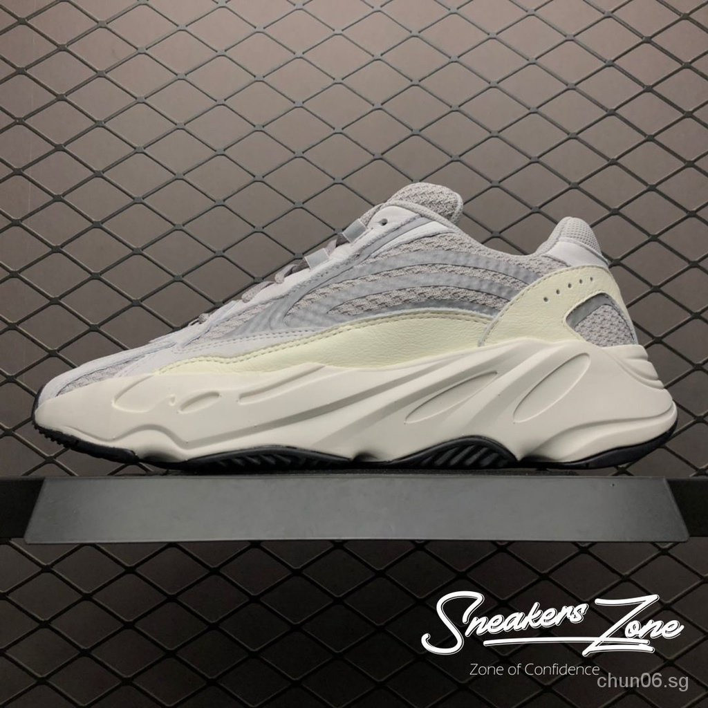 รองเท้ากีฬา yz 700 V2 สีขาวคงที่ สะท้อนแสง สีเทา