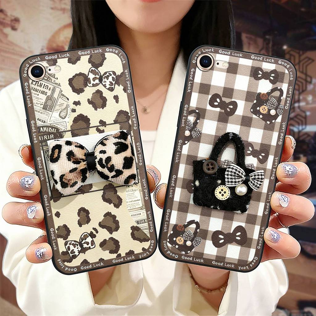 ซิลิโคนป้องกันเคสโทรศัพท์สําหรับIphone 7/8/SE 2020/2022/SE2/SE3/ip7/ip8 ทนทานPlush TPUแฟชั่นออกแบบปก