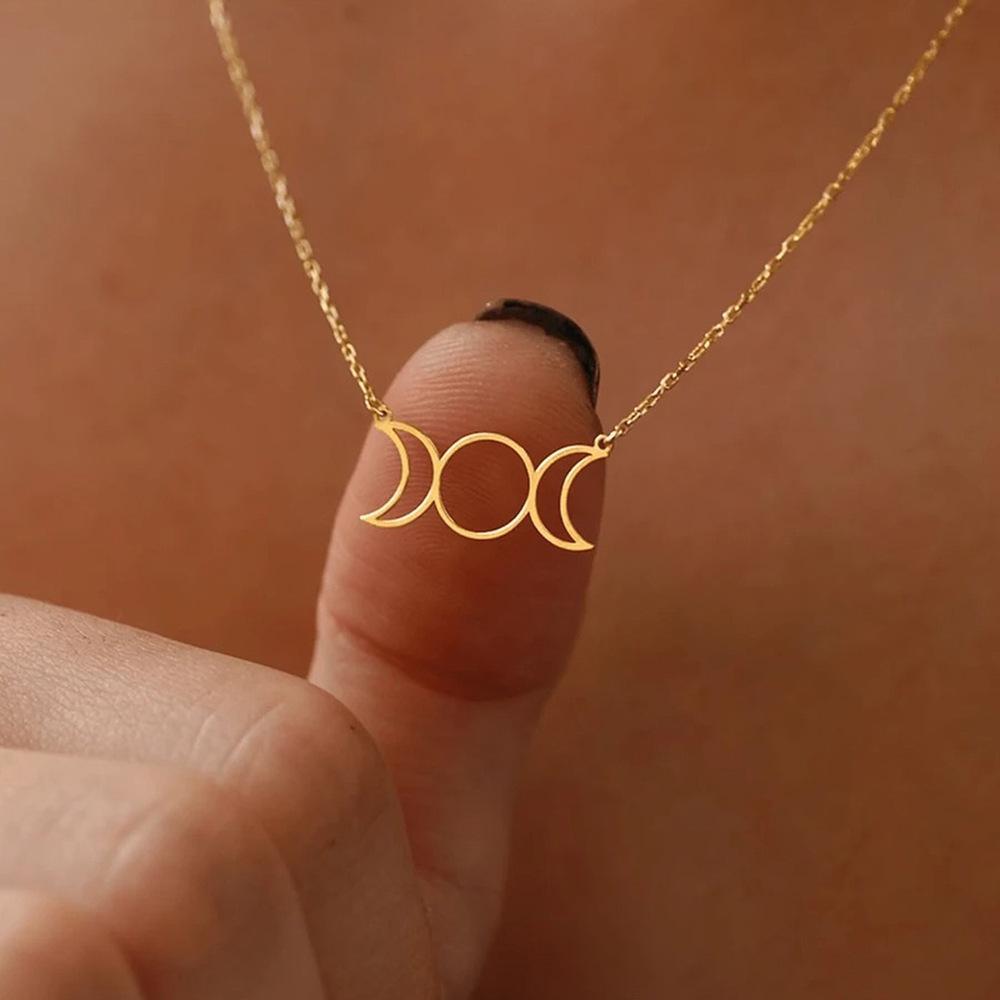 สร้อยคอ Triple Moon Goddess Hecate สแตนเลส ออกแบบเป็นแม่มดs Knot เหมาะกับคนทุกวัย เครื่องประดับแนวแฟ