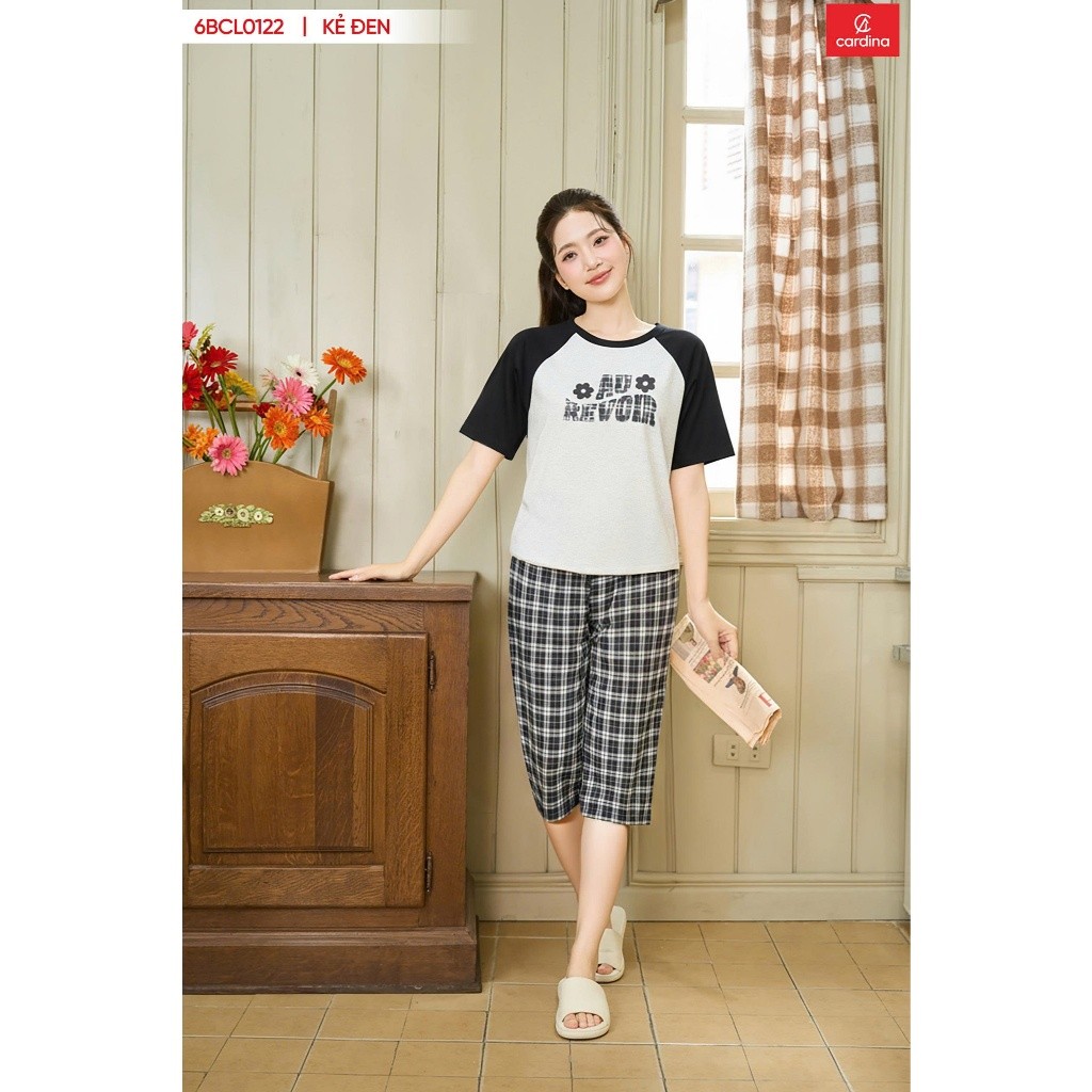 Cardiina เสื้อครอปผู้หญิง Set เสื้อแร็กแลน ผ้าคอตตอน กางเกงลายตาราง มีกระเป๋า 2 ข้าง สวมใส่ง่าย 6BCL