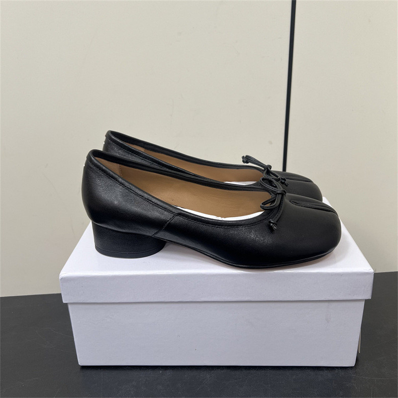 PXXC MM6 Tabi Split-toe shoes, pig hoof mid-heel shallow single shoes, bowknot chunky heel women's s