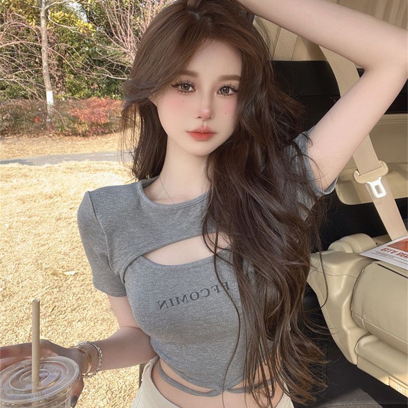 ปลาค็อด ปลาค็อด 20262025ฤดูร้อนสไตล์ใหม่ Scheming Design Hot Girl เสื้อยืดแขนสั้นหญิงเซ็กซี่ Hollow 