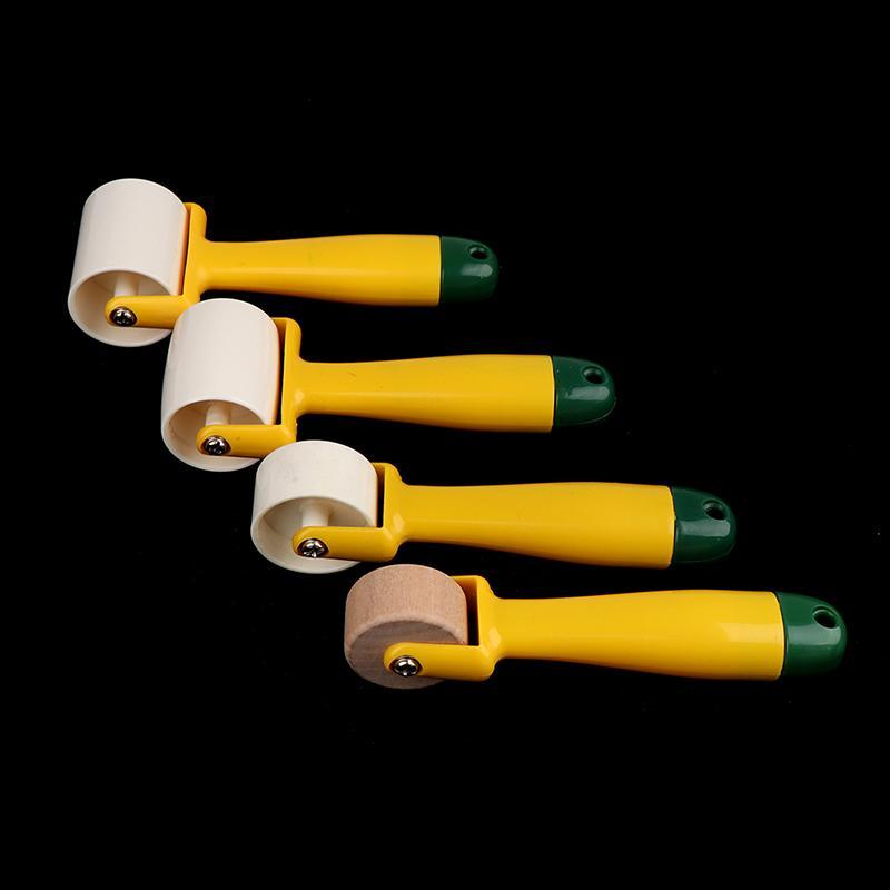 Form & Art Seam Roller Roll กด Quilting เย็บเครื่องมือ Roller Easy To Grip Handle FA