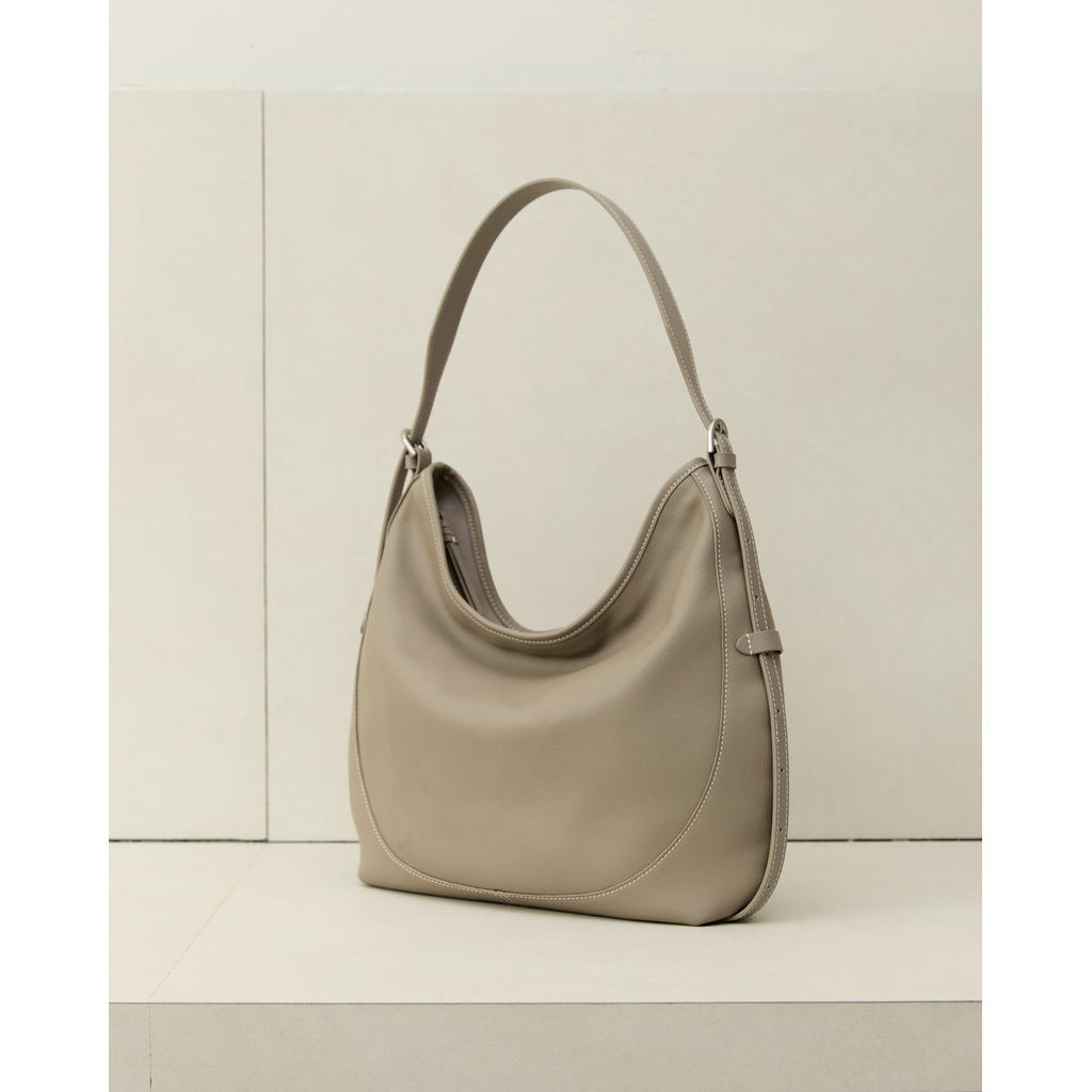 Muse Aria - Alaia Hobo Shoulder Bag Genuine Leather กระเป๋าหนังวัวแท้