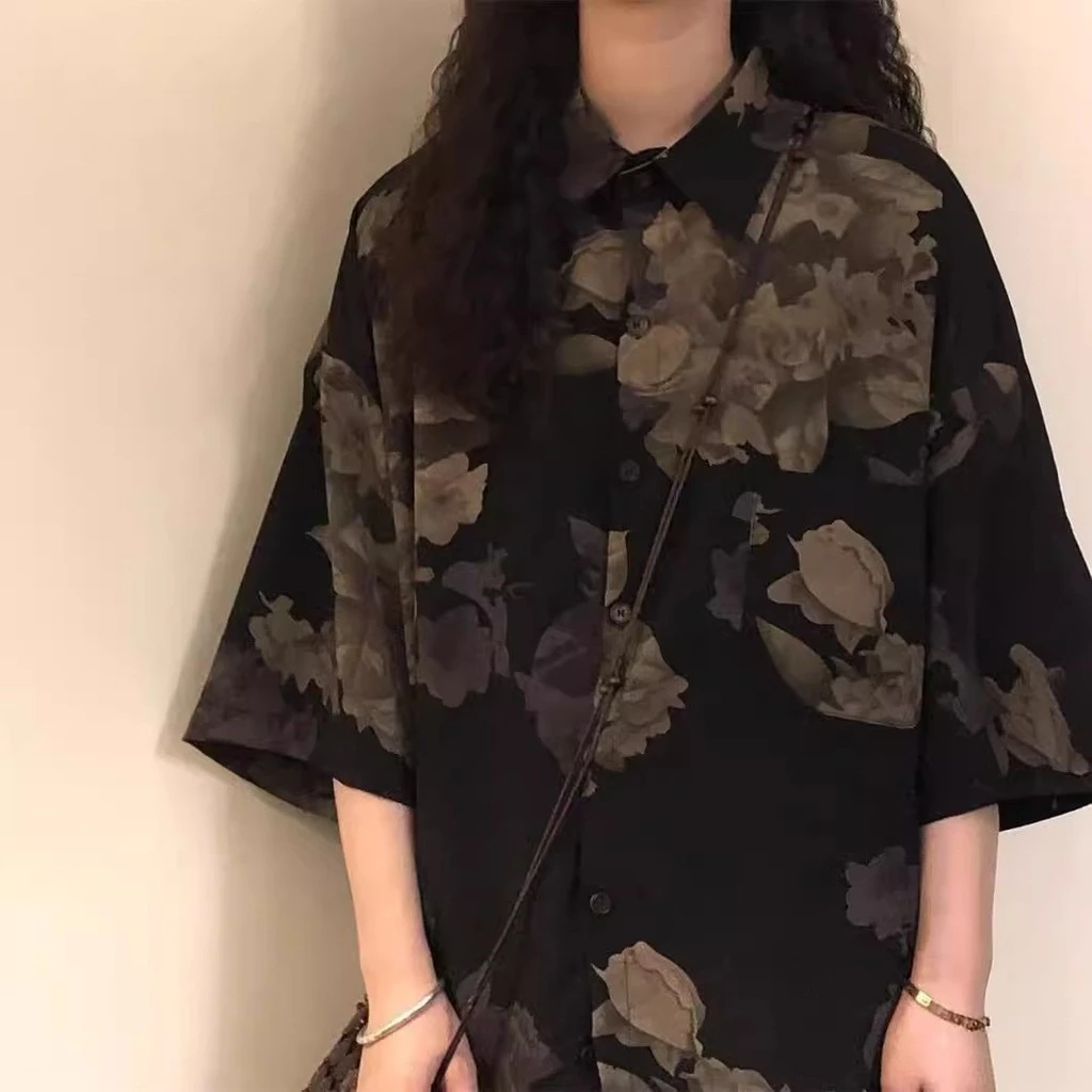 เสื้อลายดอก แขนสั้น คอปกตั้ง สไตล์ฮาวาย สำหรับผู้หญิง thumbnail 8