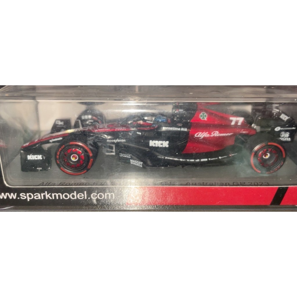 Spark 1/43 Alpha Romeo c43 Australia Botas ใหม่เอี่ยมยังไม่ได้เปิด