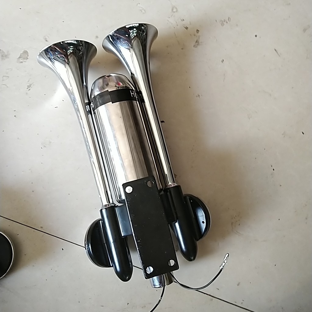 [ข้อเสนอพิเศษ] ถังเก็บน้ําแก๊ส Air Horn Rocket Launcher Sustain Ear Protection Air Horn Bus Truck Su