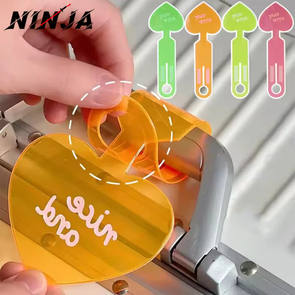 [H&L]แท็กกระเป๋าเดินทาง PVC Anti Lost พร้อมพื้นที่ Info ที่เขียนได้, หัวใจยืดหยุ่นป้ายเดินทางสีเรือง