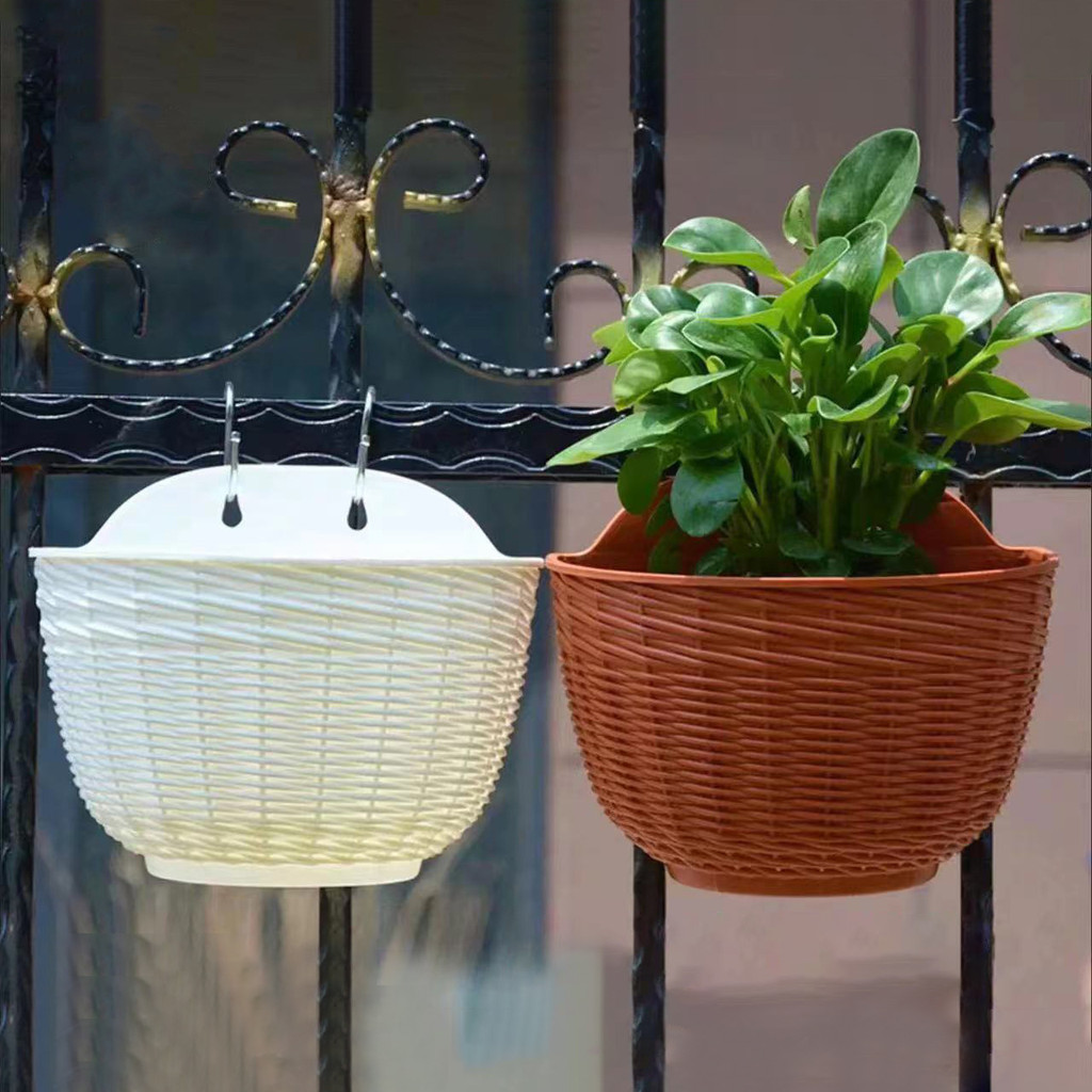 แขวนกระถางดอก ดีไซน์ครึ่งวงกลม กระถางดอก พร้อมตะขอแขวน วัสดุพลาสติกหนาพิเศษ สําหรับติดผนัง กลางแจ้ง - รูปที่ 5