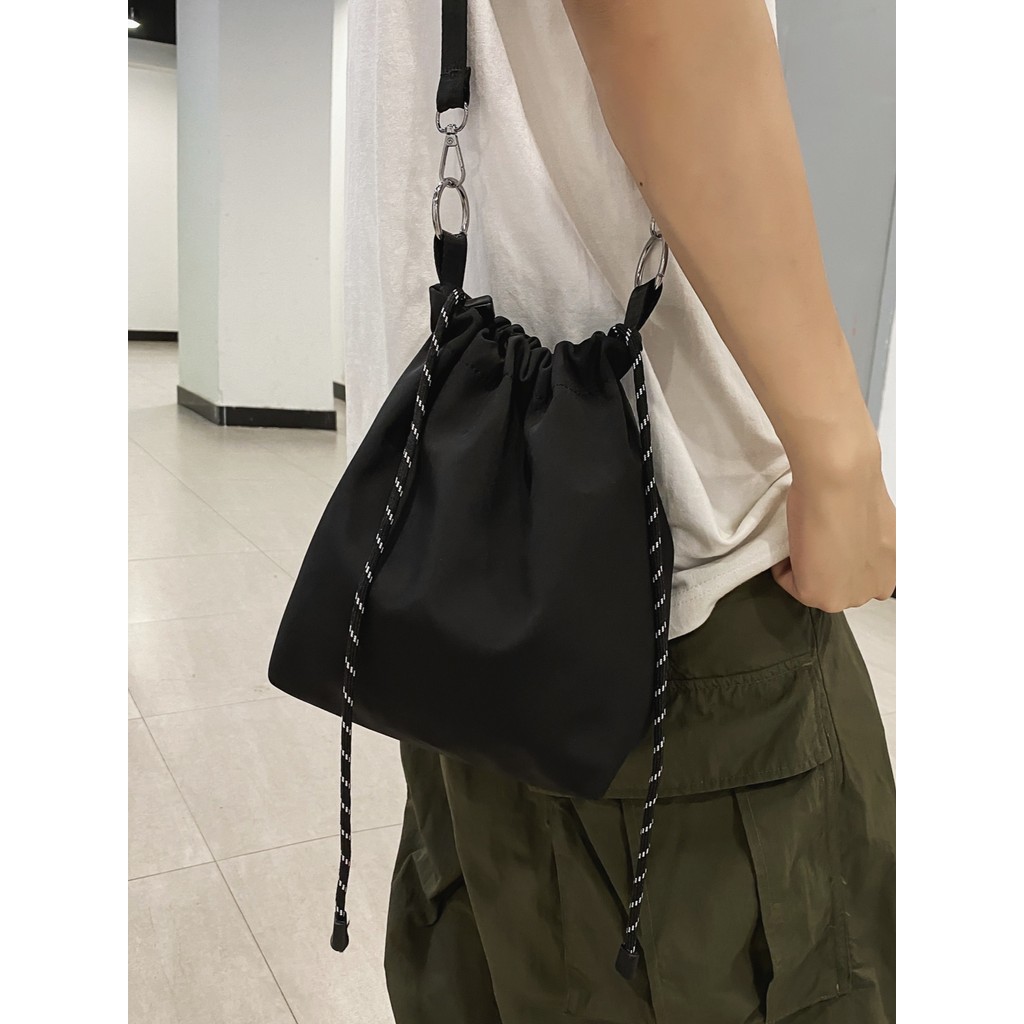 Drawstring Messenger Bag Simple Trend Nylon Mobile Phone Bag