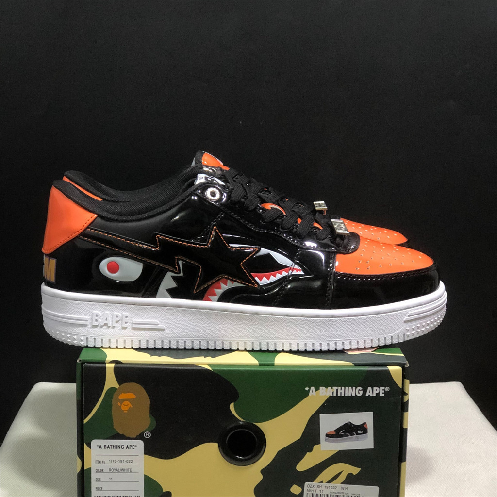Bape Sta Shark รองเท้าบอร์ดลําลองสีส้มดําทนทานและสะดวกสบายตัดต่ํา