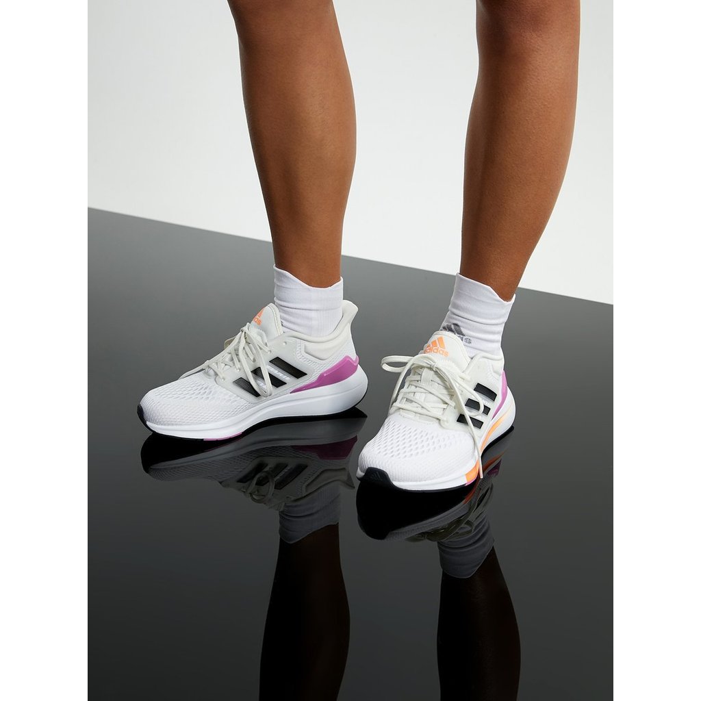 [Pomelo] รองเท้าวิ่ง รุ่น EQ21 Run Shoes / EQ21 Run Shoes