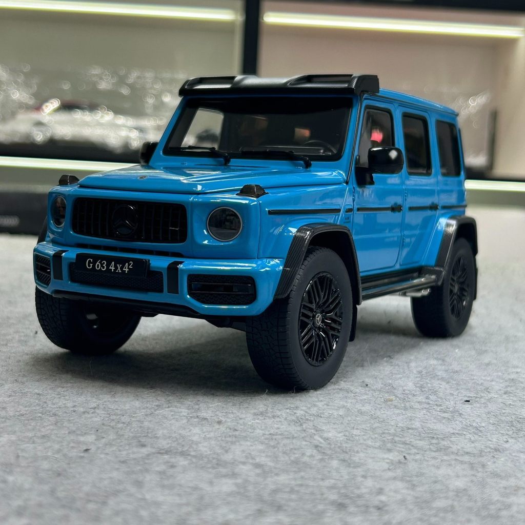 [คลังสินค้าพร้อม] พร้อมสต็อก iScale 1: 18 Mercedes-Benz AMG G63 4 x 4 Big G Alloy Full Open Car Mode