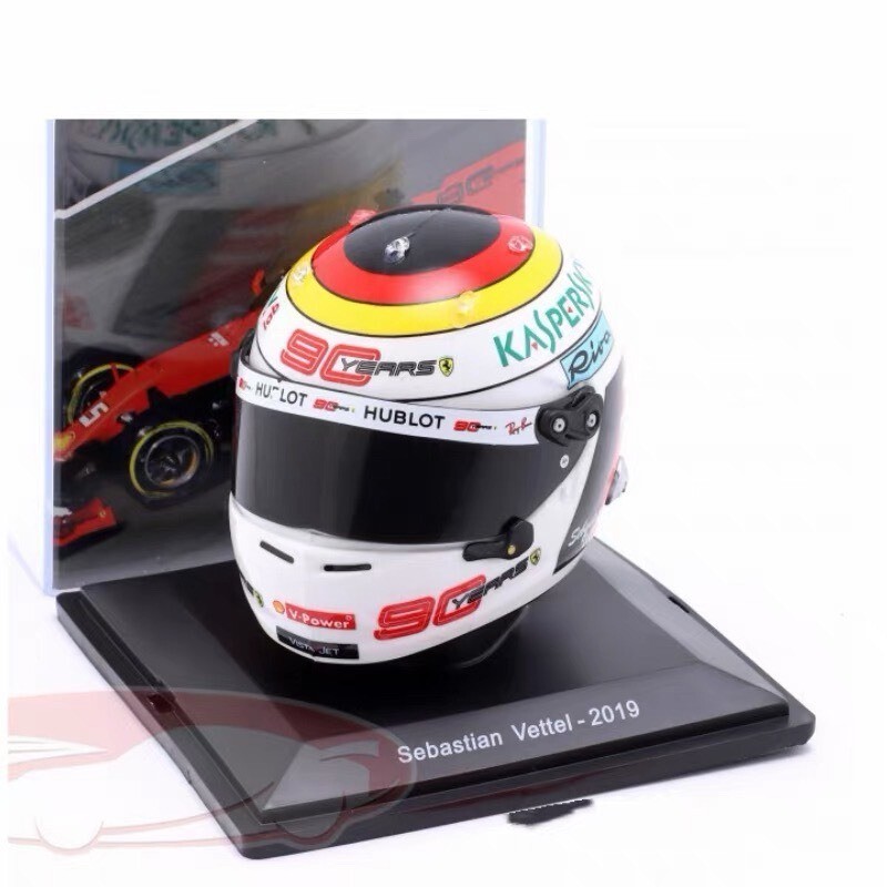[คลังสินค้าพร้อม] หมวกกันน็อค Vettel Vettel 1/5 F1 รุ่น 2019 Ferrari Fleet Germany Station Spark