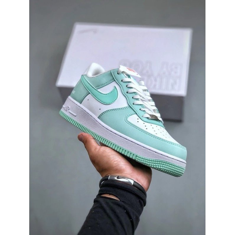 Nike NK Air Force No. 1 กล่องลิ้นชักปรับแต่งต่ํากองทัพอากาศหมายเลข 1 Low-Top Casual รองเท้าผ้าใบที่ก