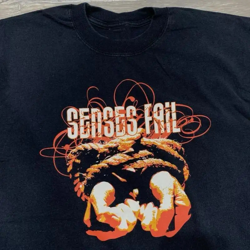 เสื้อยืด New Senses ทุกขนาด