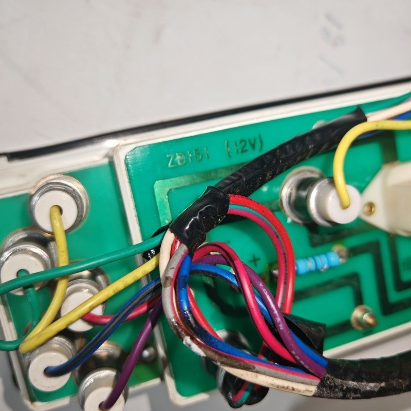 ชุดประกอบหน้าปัดรถรุ่นเก่า ZB151 (12V) สำหรับ DONGFANGHONG/DONGFENG/Beijing Jeep (นำเข้า)