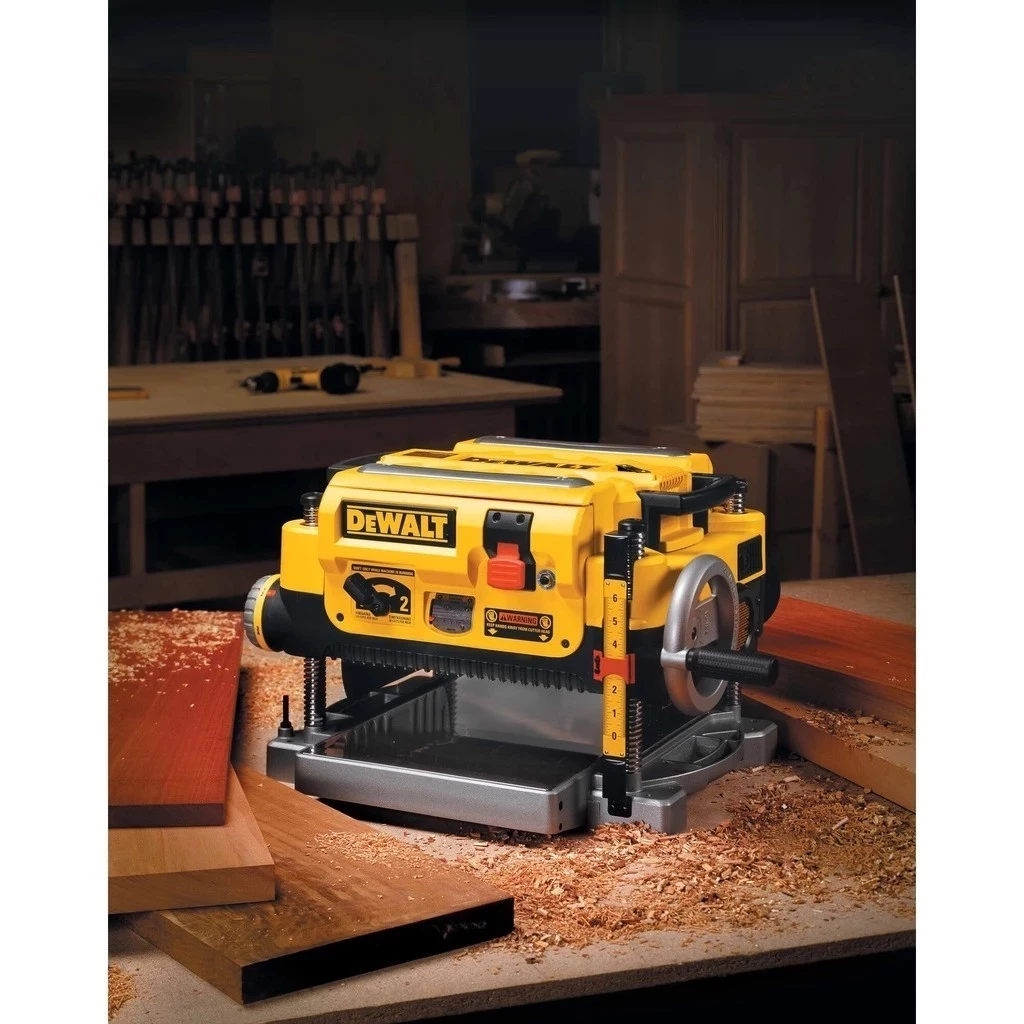 เครื่องรีดไม้ DEWALT รุ่น DW735-B1 ขนาด 13 นิ้ว 1800 วัตต์