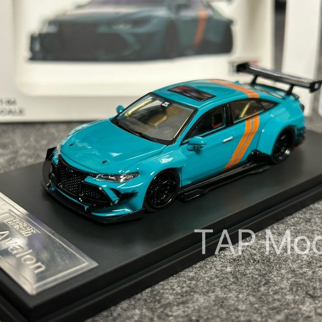 [คลังสินค้าพร้อม] Lemanfang 1: 64 Asian Dragon AvalonMk4 XX50 Blue Toyota Blast Change Concept Car A