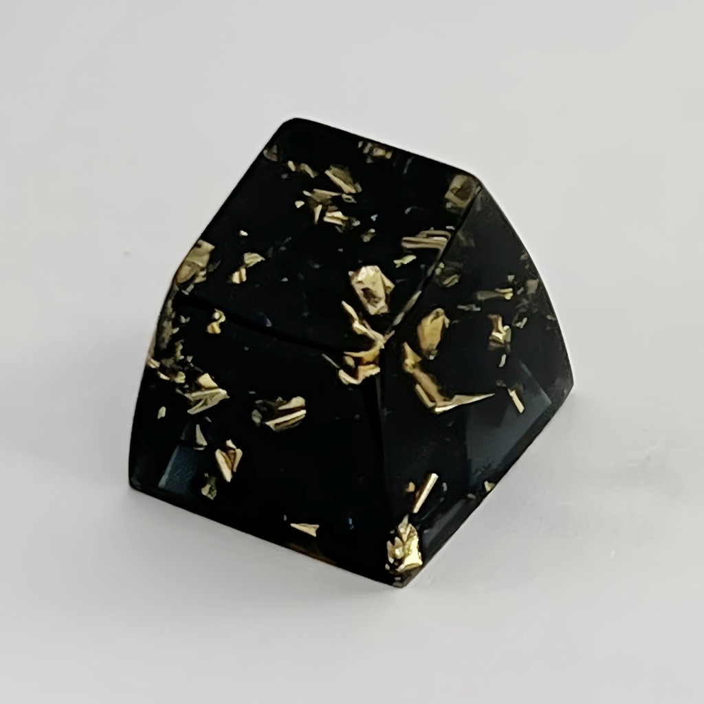 keycap ไทย keycap ที่ไม่ซ้ํากันทําเองอีพ็อกซี่เรซิ่นใสคลื่นทองเงินฟอยล์โลหะปุ่มกดแกนข้ามแป้นพิมพ์เคร