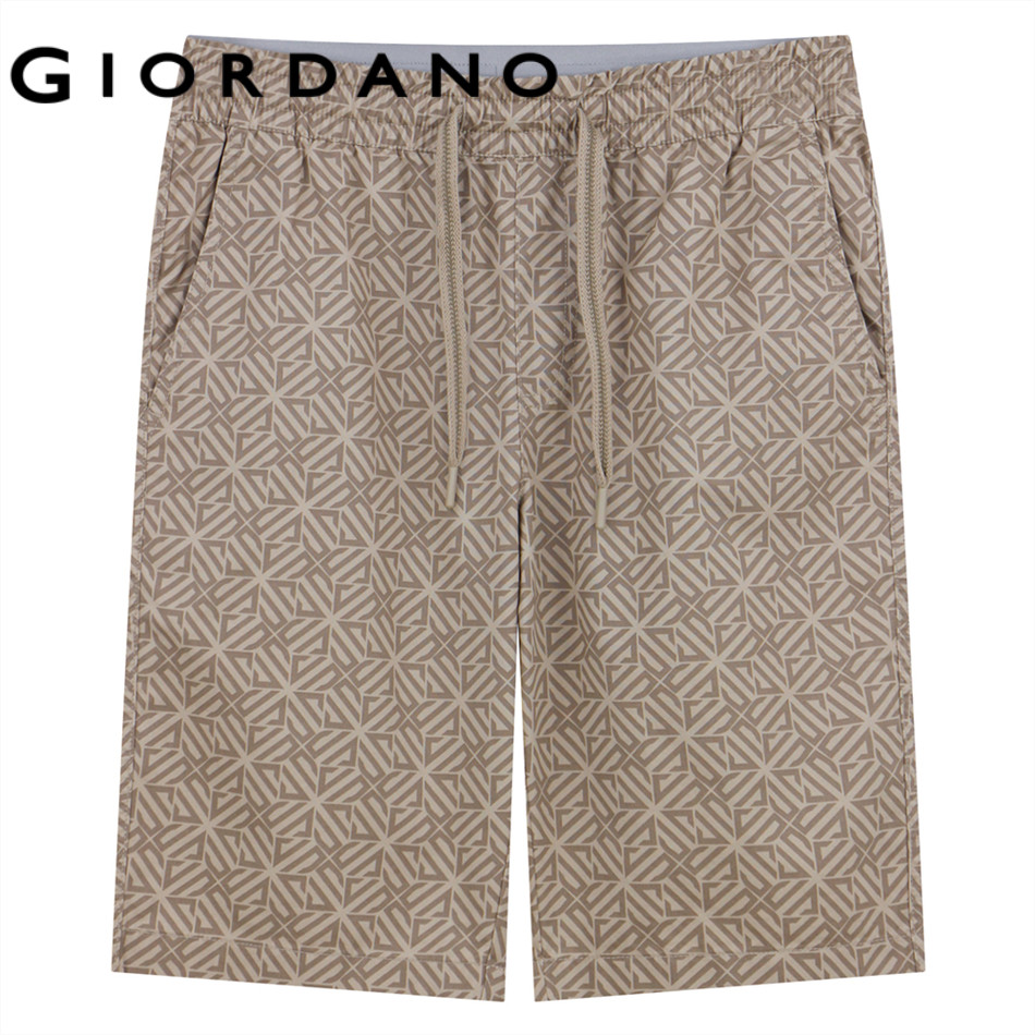 GIORDANO กางเกงขาสั้นผู้ชาย Men's Slim Bermuda Shorts 01105205