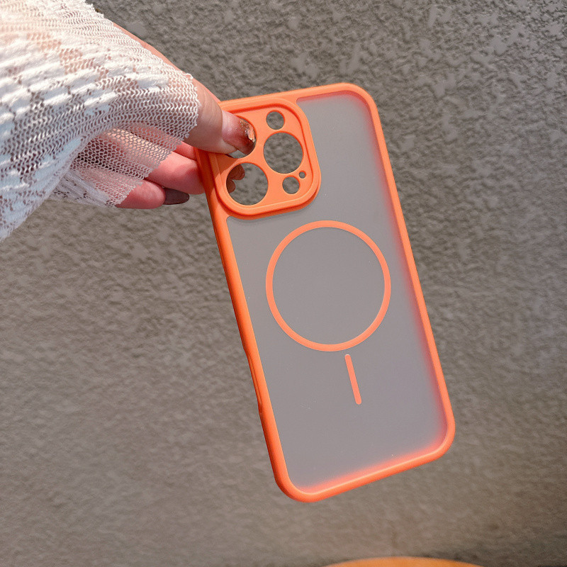 Simple skin friendly การกระจายความร้อนแม่เหล็ก hard Case สําหรับ iPhone 11 12 13 14 15 16 17 Pro Max ปลอกป้องกันลายนิ้วมือ frosted ฝาครอบแม่เหล็กสําหรับ iPhone17Promax กรณี