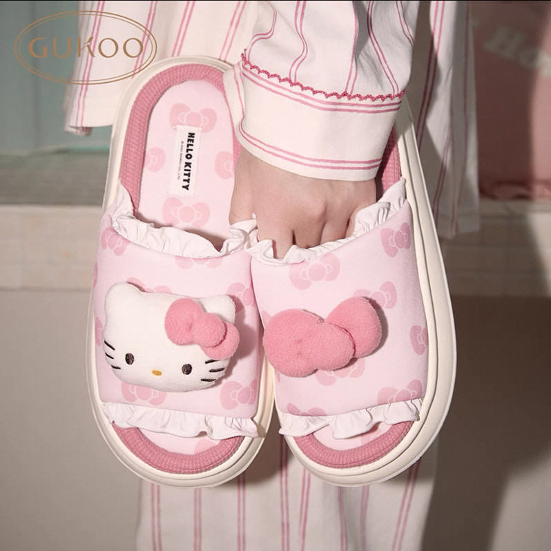 2025 สินค้าใหม่ Gukoo/Nut Shell รองเท้าแตะผู้หญิงฤดูใบไม้ผลิ HelloKitty Joint สุภาพสตรีบ้านหนา Soled